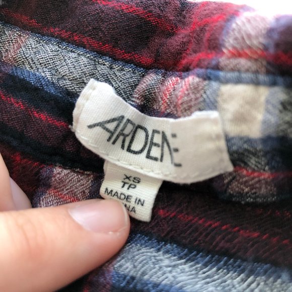 π3 for $15π Comfy Ardene Plaid Flannel - Picture 10 of 10